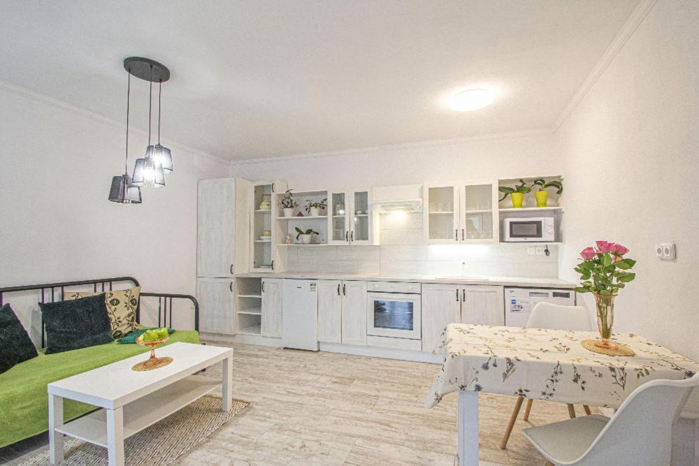 Apartman 2Kk Zlamanka Kromeriz Ngoại thất bức ảnh